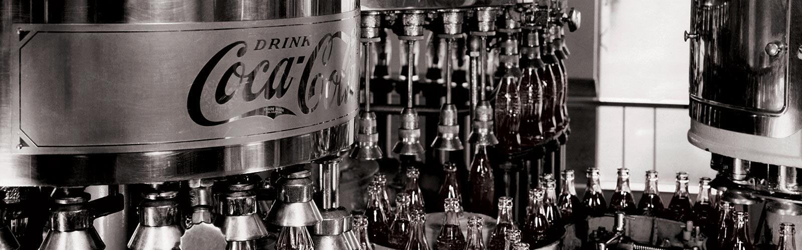 Ιδρύεται η «Coca‑Cola Export Corporation», με αντικείμενο την τοποθέτηση της Coca‑Cola στις αγορές εκτός Η.Π.Α