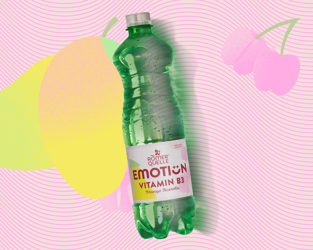 Eine Flasche Römerquelle Emotion Pfirsich-Wassermelone