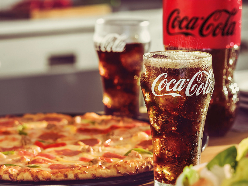 Coca-Cola und Pizza