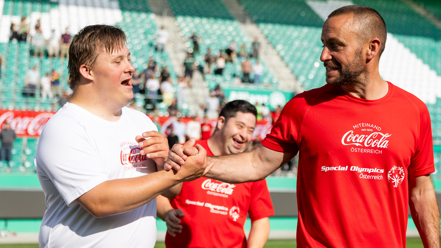 Ein High Five mit Rapid-Legende Steffen Hofmann war heiß begehrt