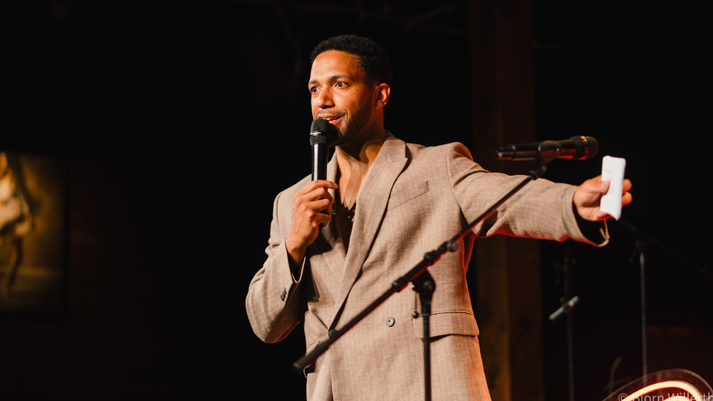 ESC-Star Cesár Sampson
