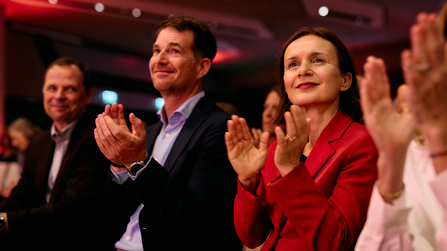 Publikum applaudiert
