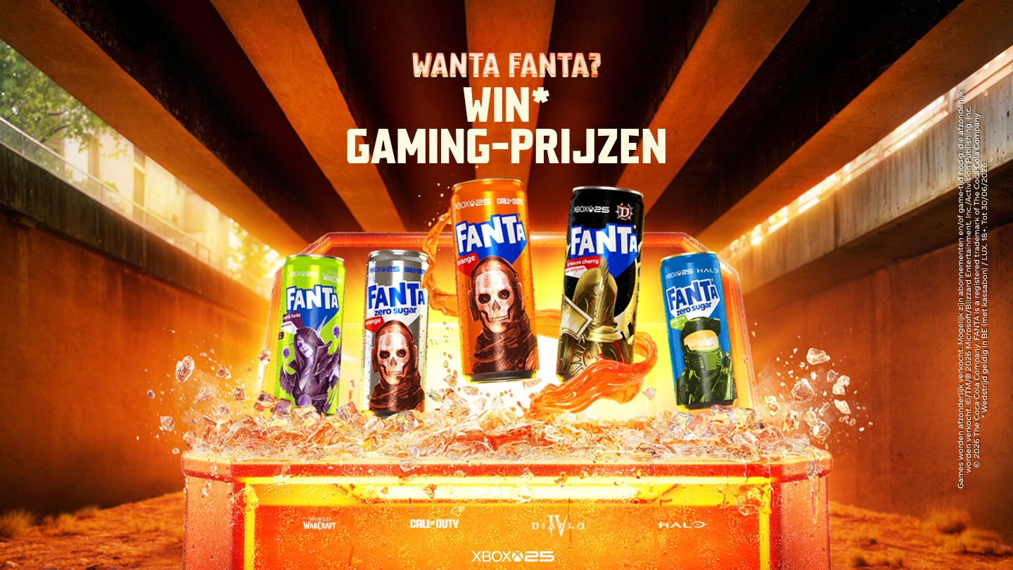 Blikjes Fanta met exclusieve gaming-ontwerpen, met thema's van World of Warcraft, Call of Duty, Diablo en Halo, geplaatst op een schatkist omringd door ijs en spetters, met de tekst "Wanta Fanta? Win gaming prijzen".   Like  Dislike  Regenerate  Copy to clipboard  Read aloud  Download Message
