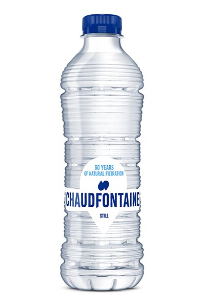 Een fles Chaudfontaine niet-bruisend