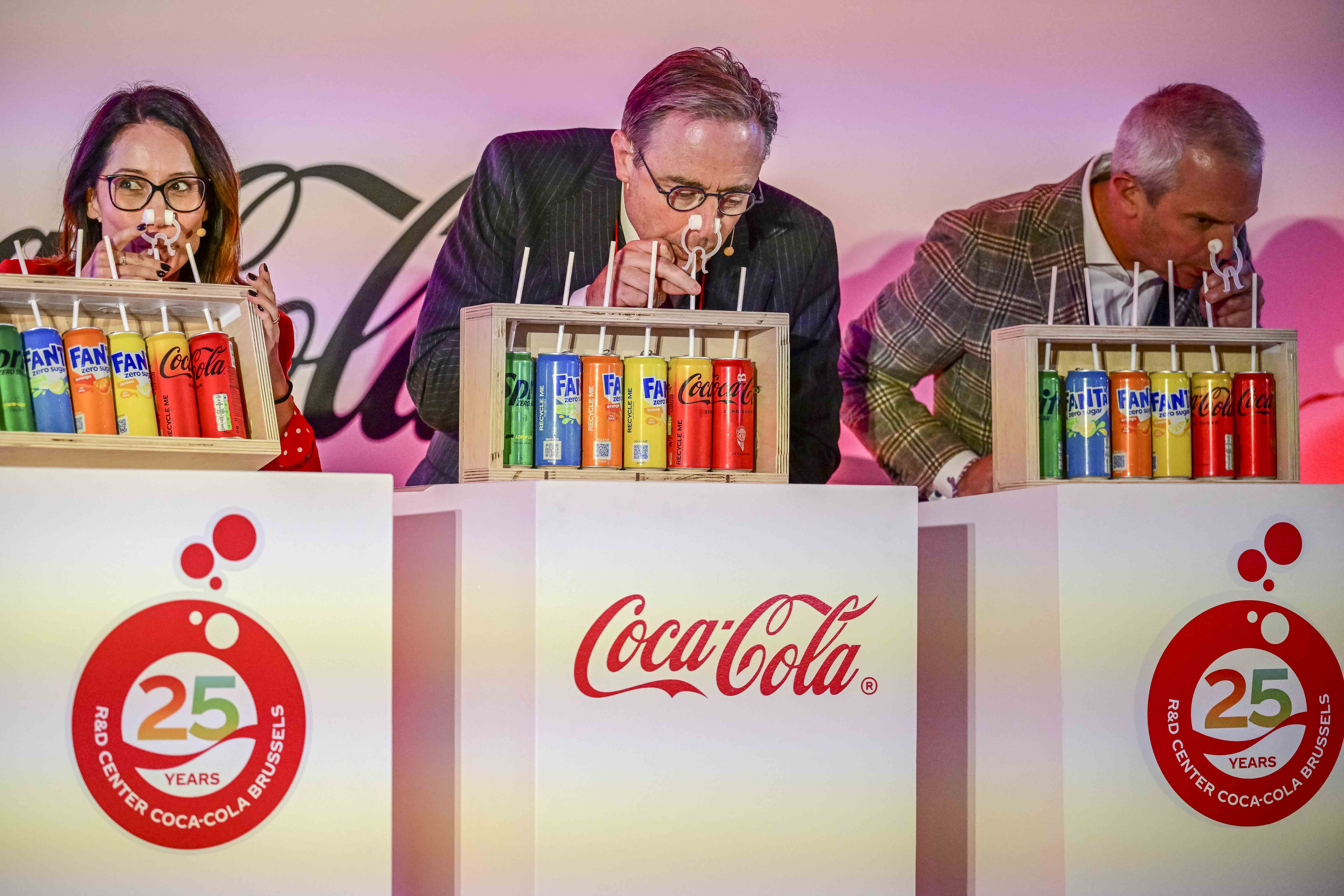 Eerste minister Bart de Wever op bezoek bij Coca-Cola