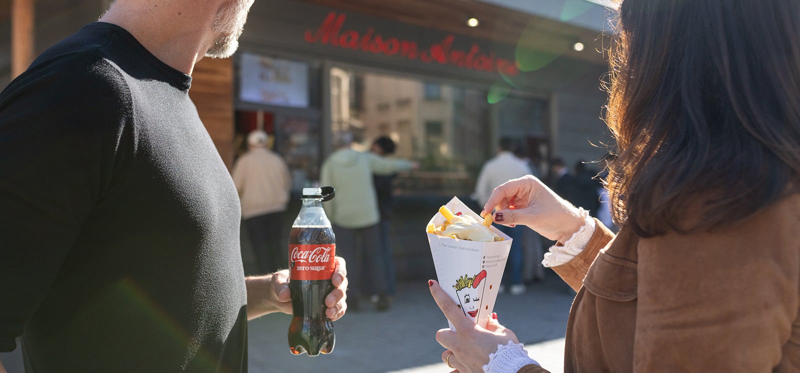 Coca-Cola en frietjes bij Maison Antoine