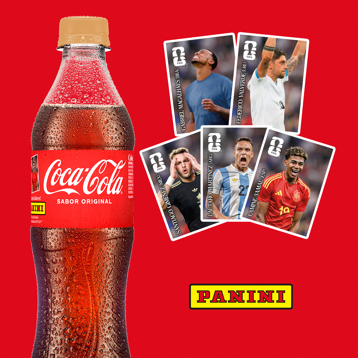 Botella Coca-Cola con láminas físicas