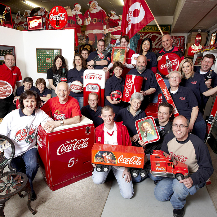 Die Mitglieder des Coca‑Cola Clubs Schweiz im Jahr 2009.