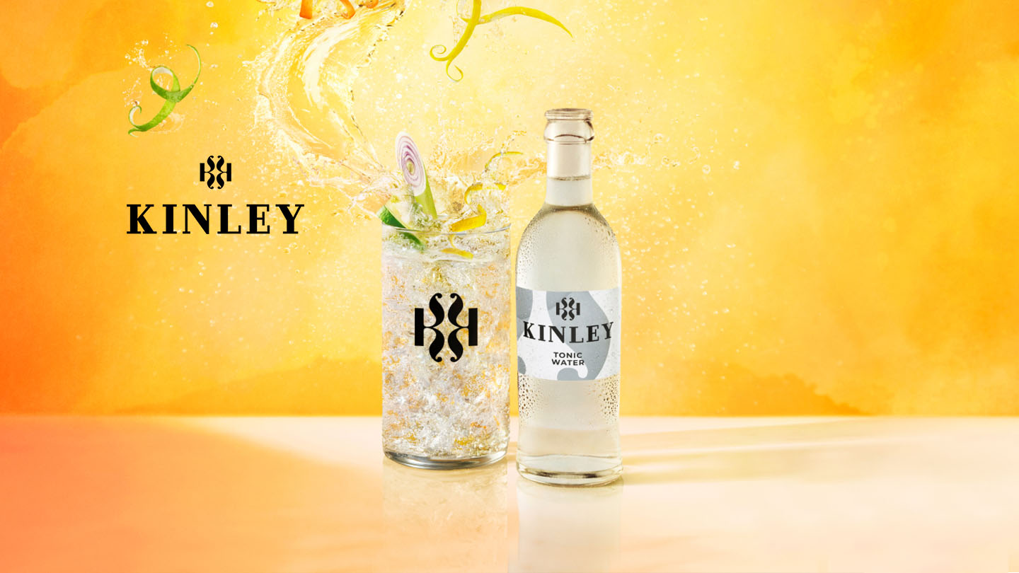 affiche publicitaire de boisson kinley