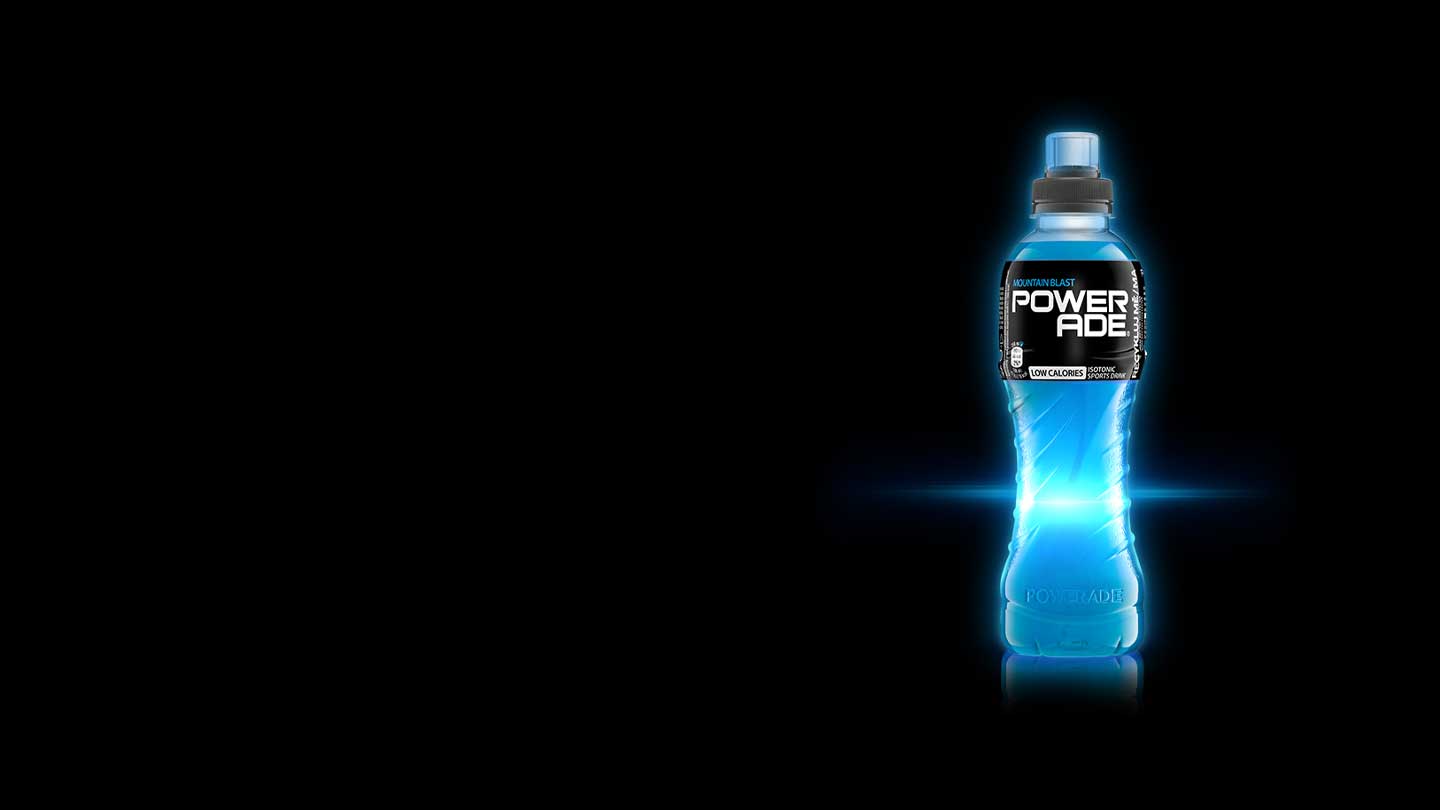 Powerade Mountain Blast izotonický nápoj PET lahev
