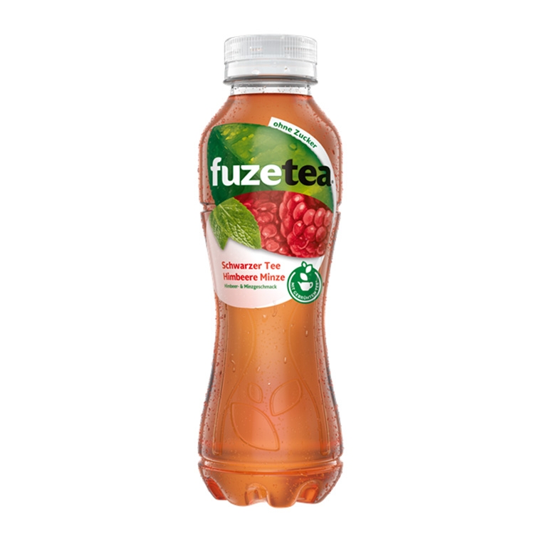 Eine Flasche Fuze Tea Schwarzer Tee Himbeere Minze