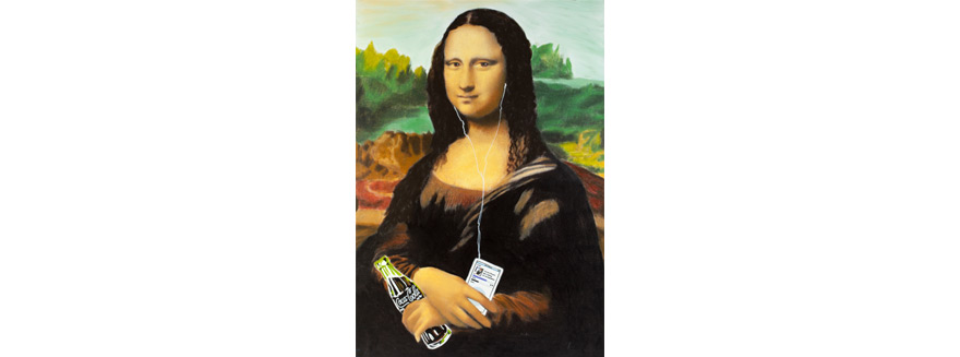 Die Mona Lisa mit einer Flasche Coca-Cola und einem Smartphone mit Kopfhörern