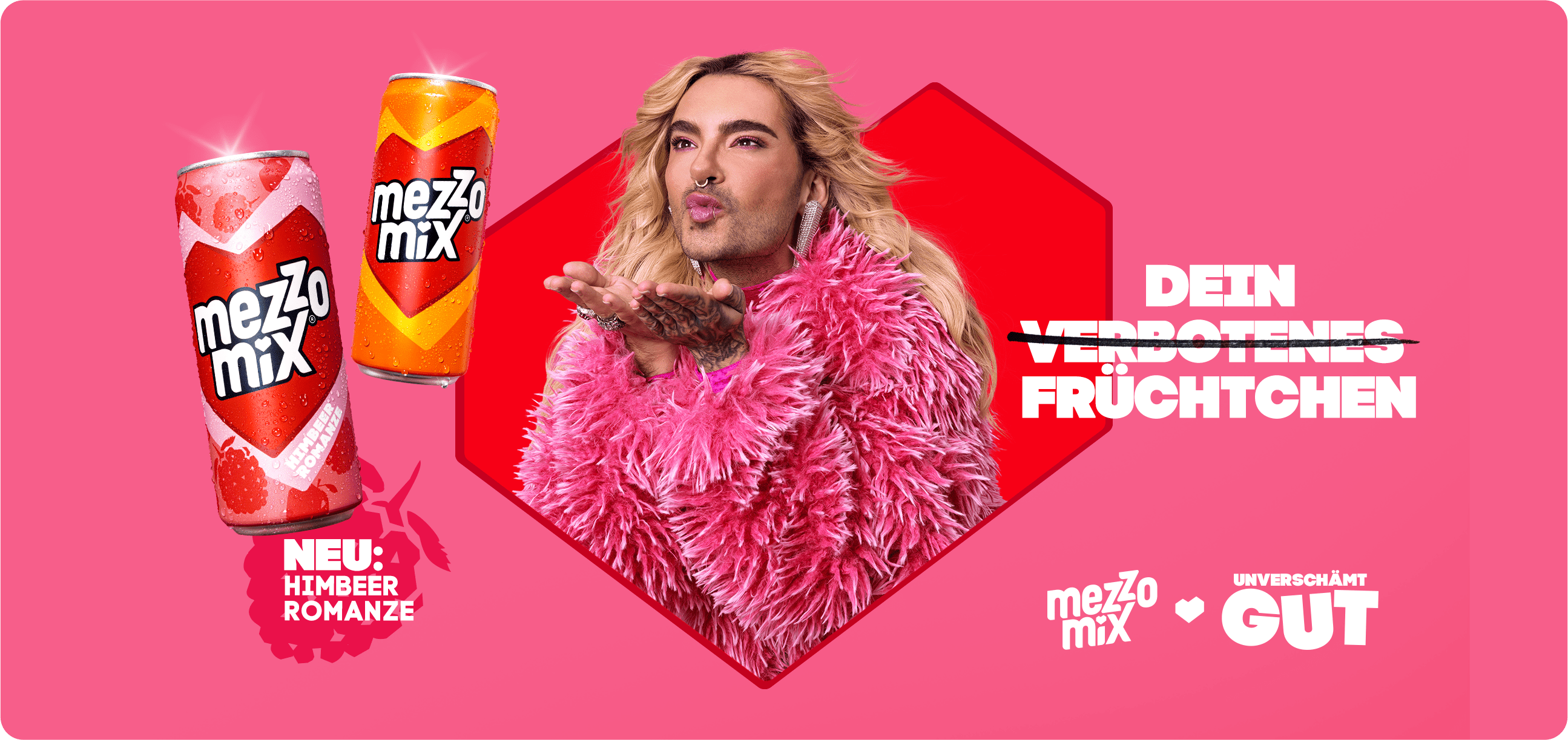 Bill Kaulitz wirft einen Kuss zu. Zwei Dosen Mezzo Mix.