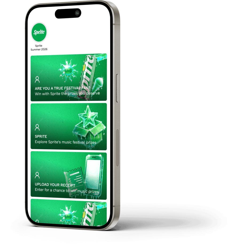 Ein Handy, auf dem die Coca-Cola-App geöffnet ist