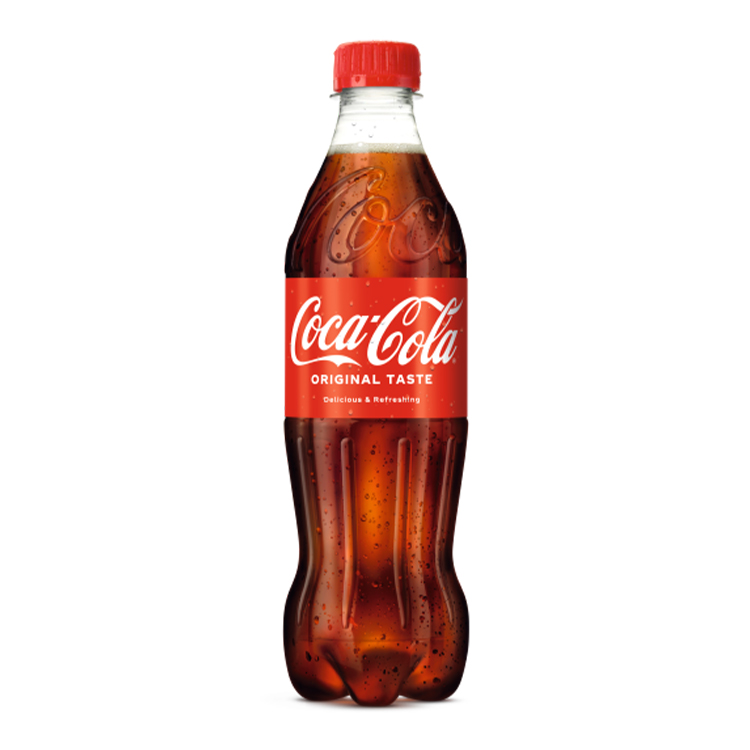 Coca-Cola-plastikflaske på hvid baggrund