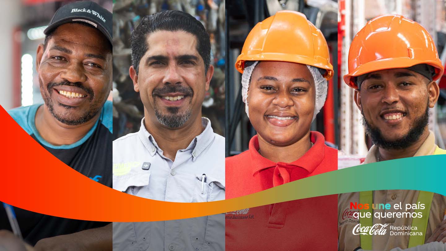 Retratos de empleados y socios de Coca-Cola en República Dominica. El texto superpuesto dice "Nos une el país que queremos" y debajo se encuentra el logo de Coca-Cola República Dominicana.