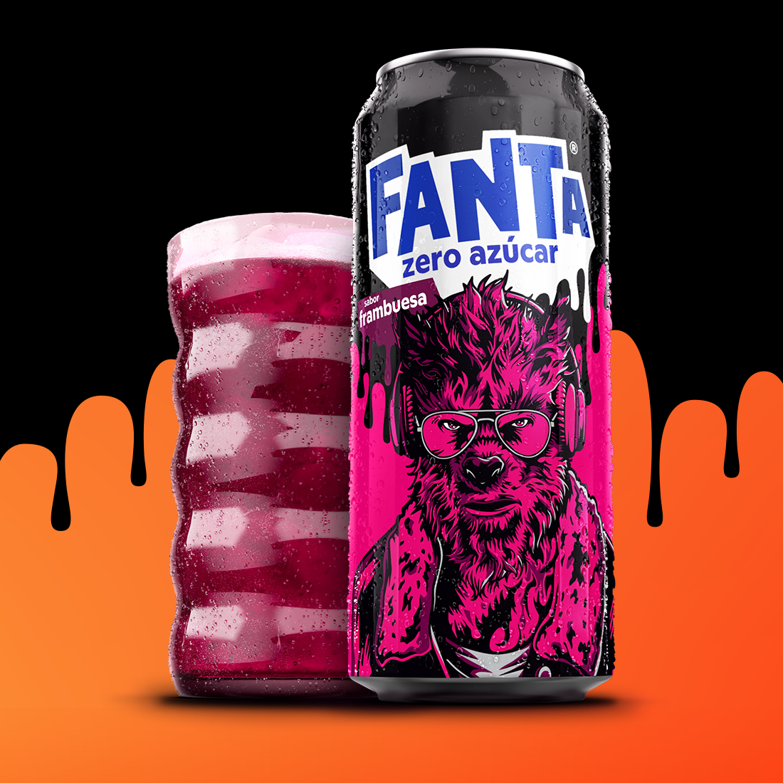 Lata de edición limitada de Fanta Frambuesa con un personaje de Fanta Halloween.