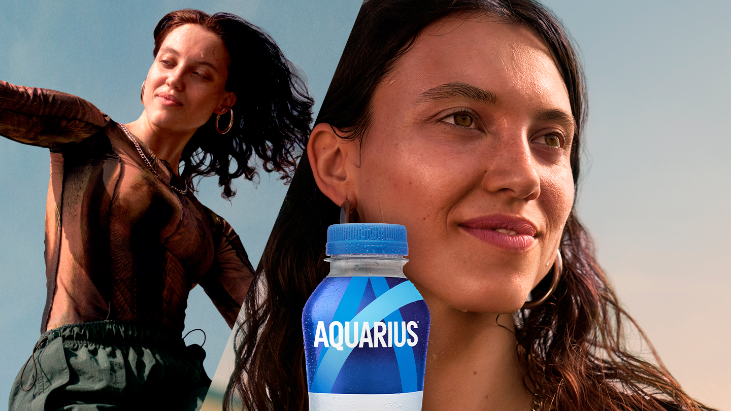 Imagen de bailarina con una botella de aquarius