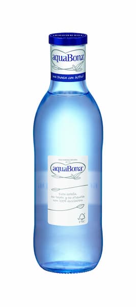 Botella de aquaBona manantial Santolín