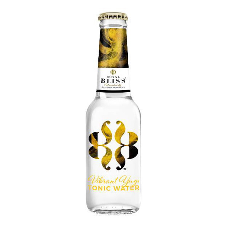 Botella de Royal Bliss Premium Vibrant Yuzu Sensation Tonic Water