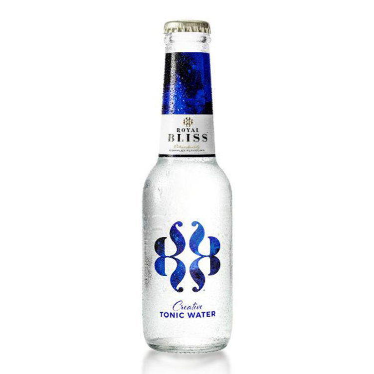 Botella de Royal Bliss Creative Tonic Water