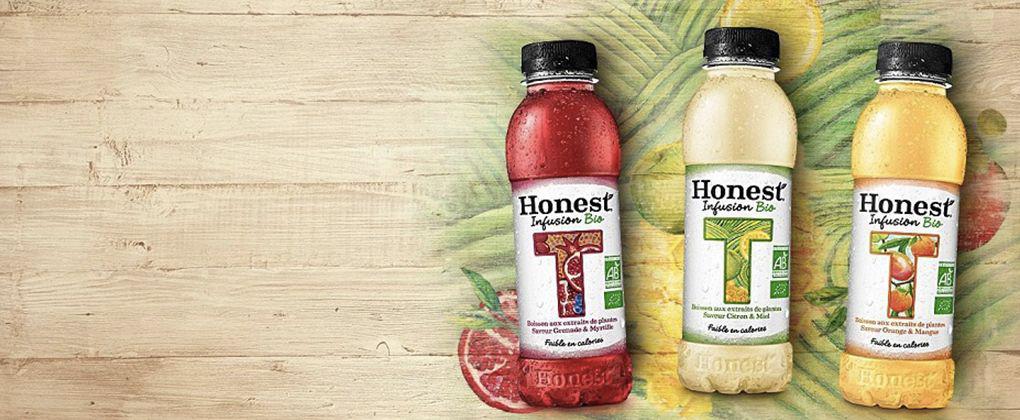 Honest présente une gamme de trois recettes de boissons bio avec jus de fruits & plantes infusées.