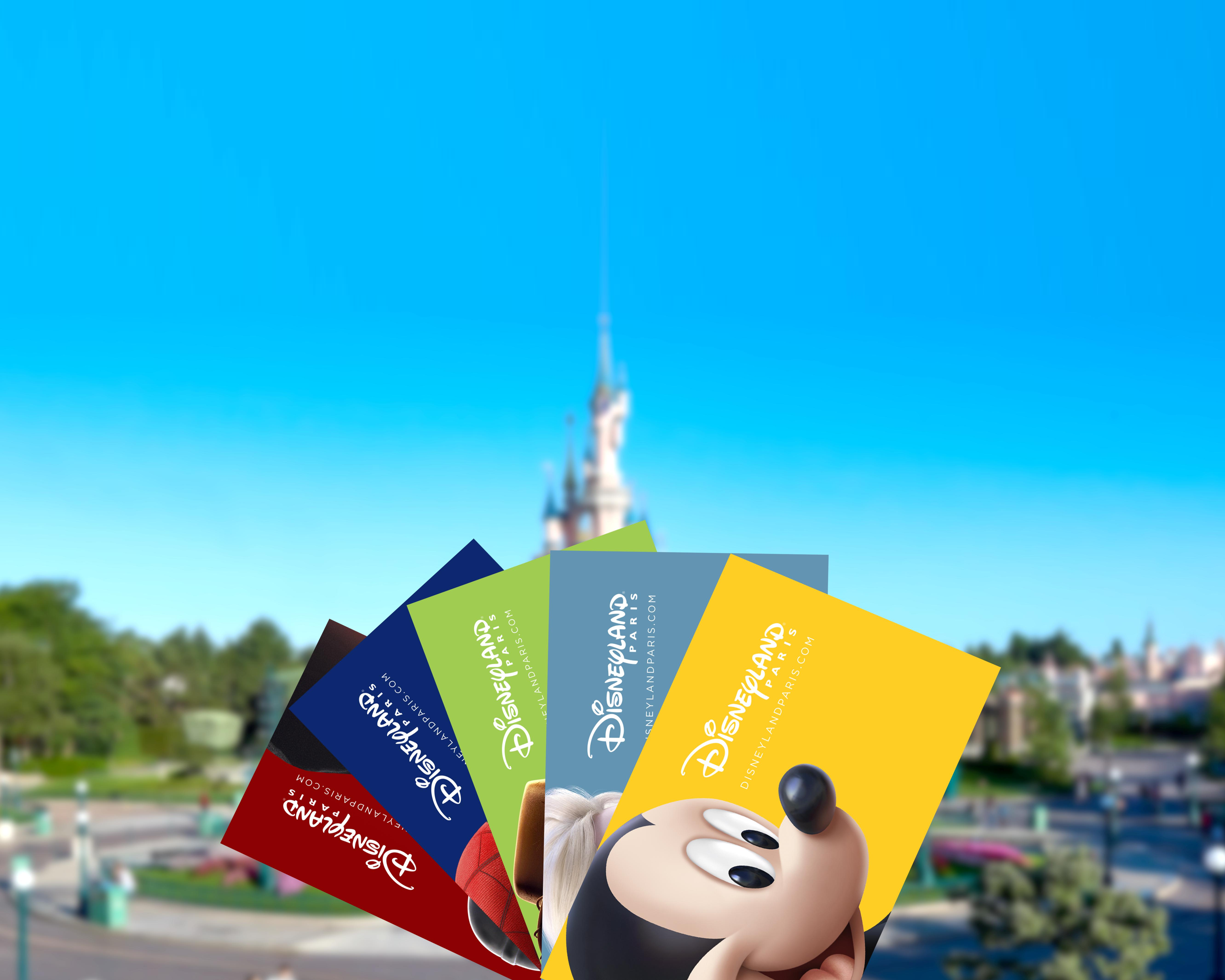 Billets donnant accès aux deux Parcs Disneyland® Paris.