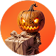 Rundt ikon med Halloween-tema, hvor et uhyggeligt græskar med glødende øjne holder en gaveæske foran en orange baggrund.
