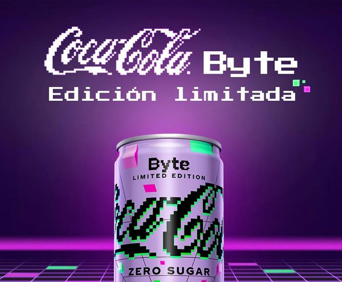 Una imagen muestra una lata de edición limitada de Coca-Cola Byte.