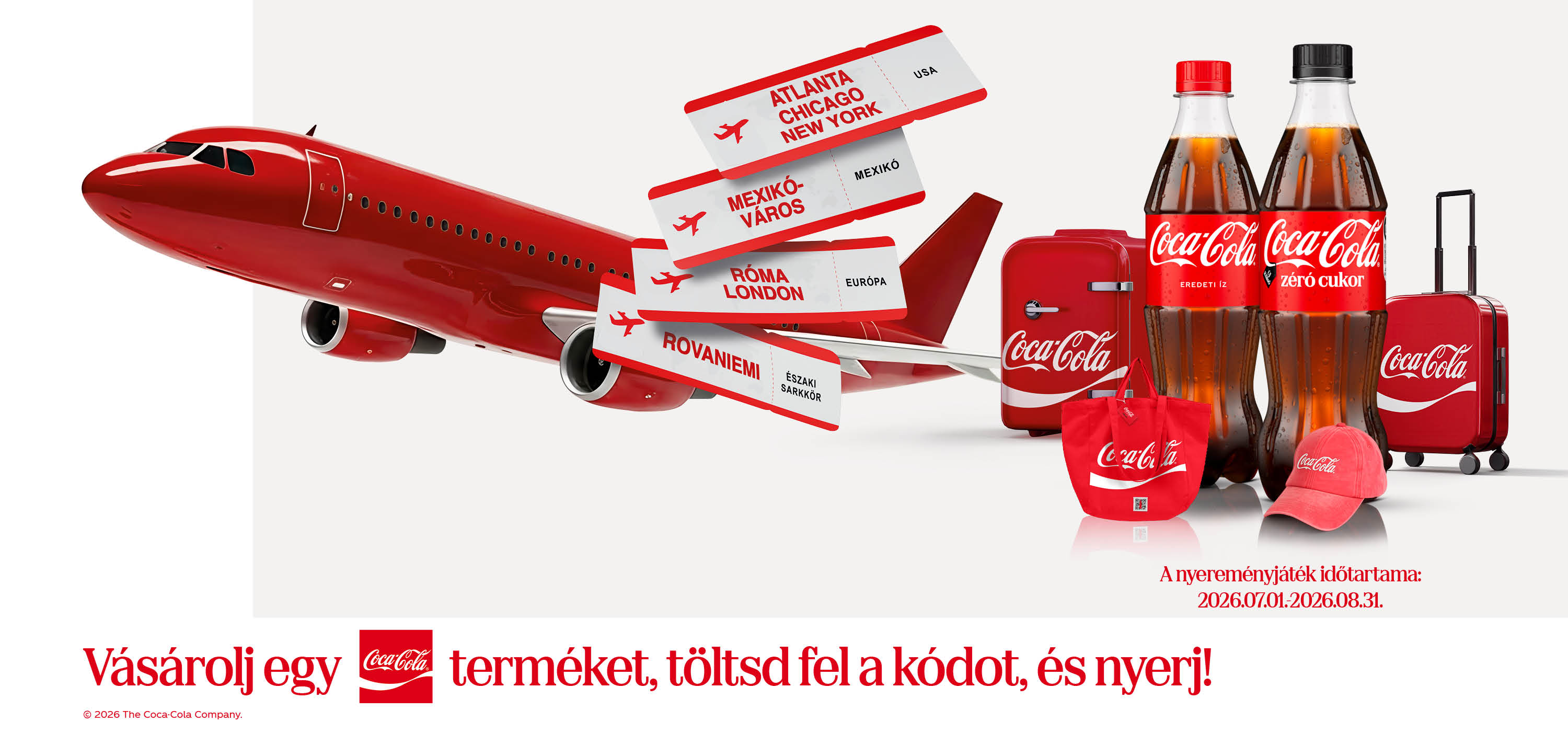 Coca-Cola ikonikus nyeremények, jegyek, és repülőgép fehér háttér előtt.