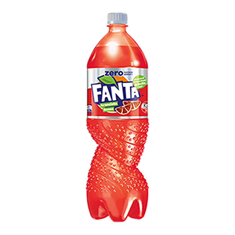 Una bottiglia di Fanta Aranciata Rossa Senza Zuccheri Aggiunti.