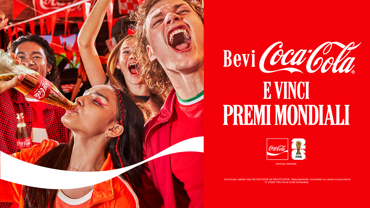 Bevi Coca-Cola e vinci premi mondiali su sfondo rosso
