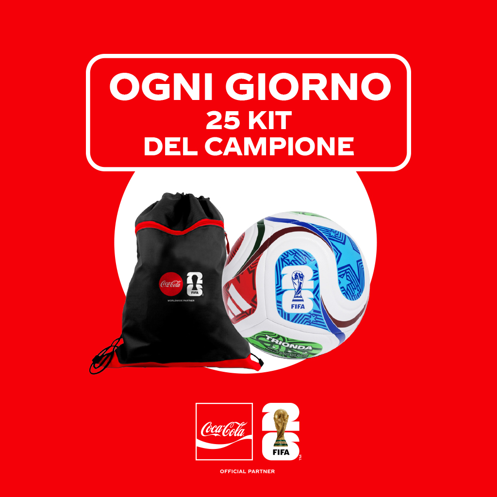 kit del campione con palla da calcio e sacca su sfondo rosso