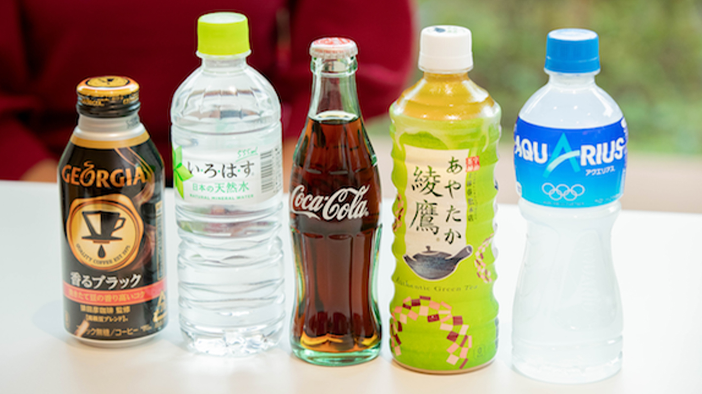 コカ・コーラ社製品のボトル5本