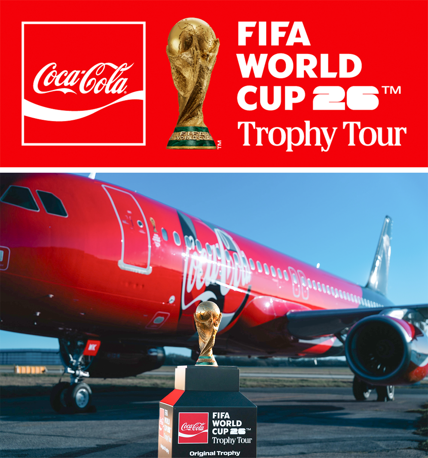코카-콜라와 함께하는 FIFA 월드컵 트로피 투어의 상징적인 로고로, 왼쪽에는 코카-콜라 로고가, 중앙에는 오리지널 월드컵 트로피 이미지가, 오른쪽에는 ‘FIFA 월드컵 26™ 트로피 투어’라는 문구가 배치되어 있다.FIFA 월드컵 트로피 투어를 함께 하는 코카-콜라 특별 전세기와 그 앞에 놓여진 오리지널 트로피의 모습