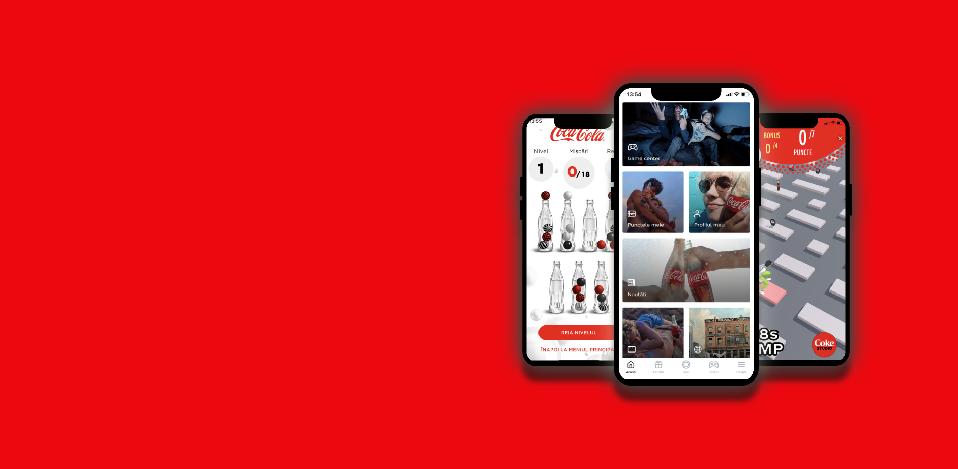 Trei telefoane cu aplicația Coca-Cola deschisă pe fundal roșu