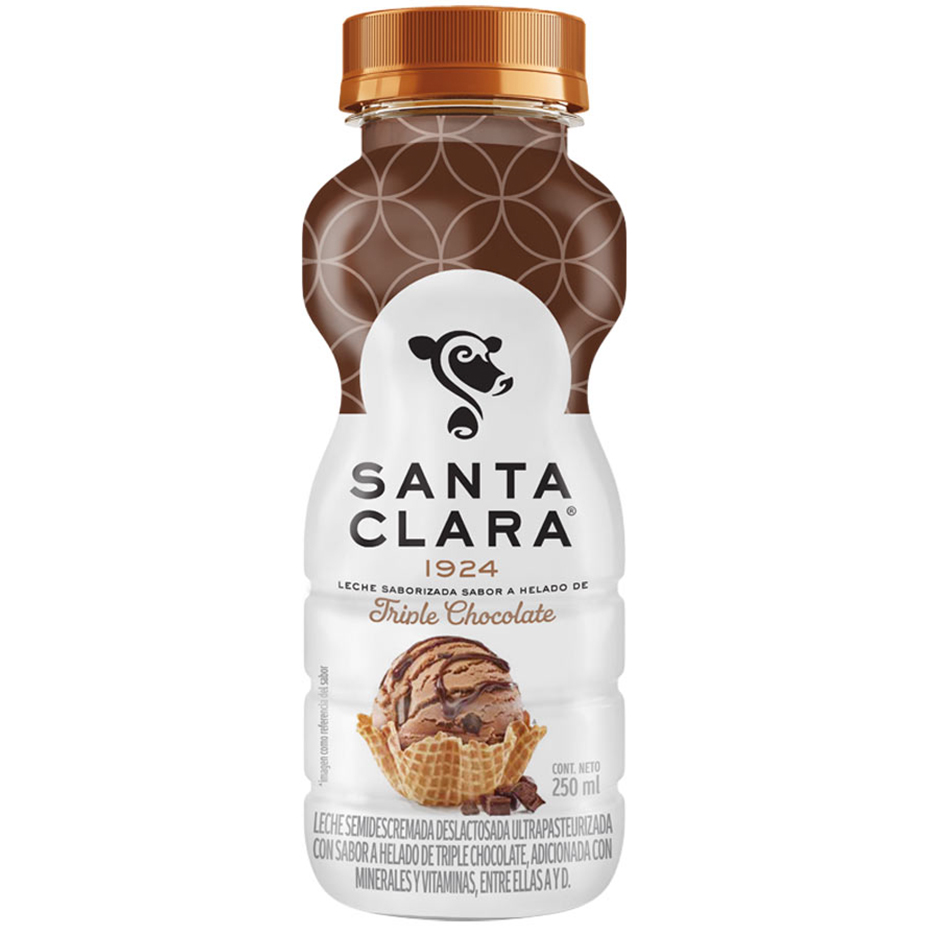 Envase de Leche Saborizada Santa Clara de Triple Chocolate de 250 mililitros.