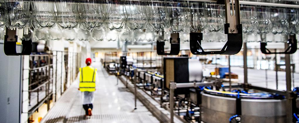 3 waterweetjes: binnenkijken bij fabriek | Coca-Cola NL
