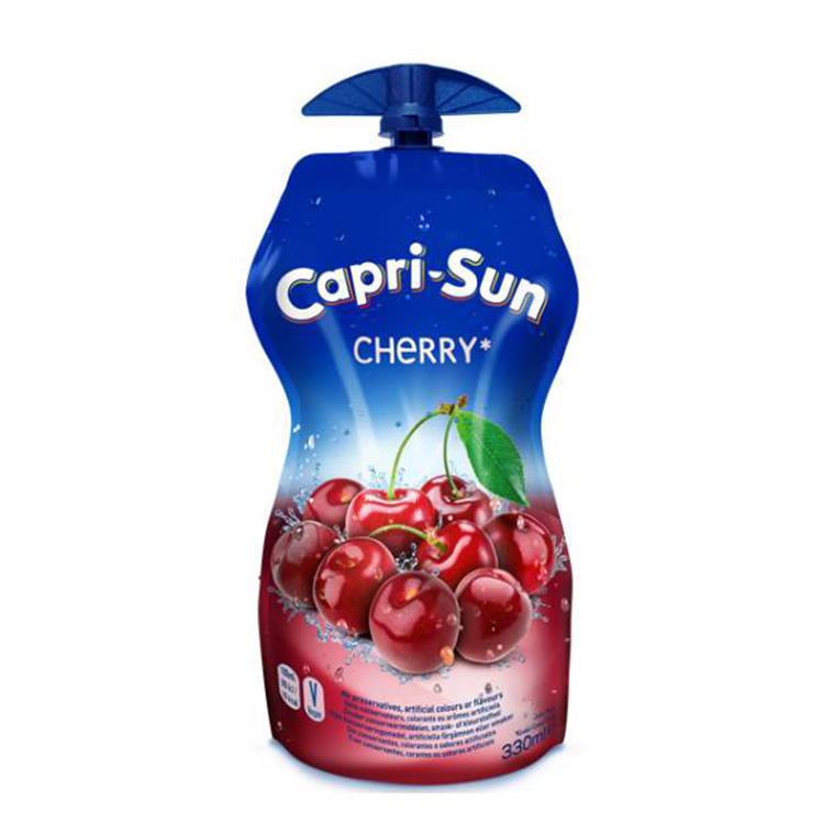 Een pakje Capri-Sun kersen limonade fruitdrank