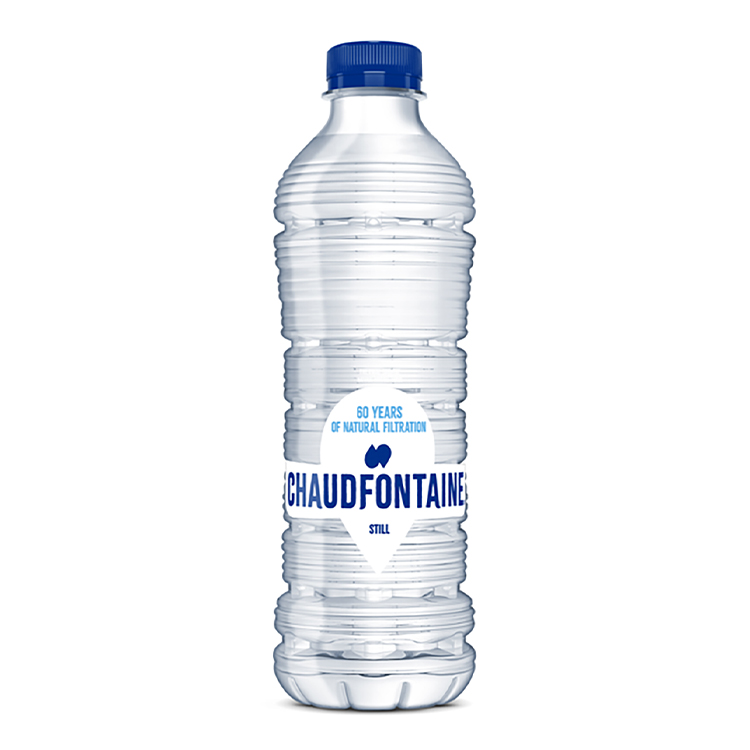 Een fles Chaudfontaine natuurlijk mineraalwater