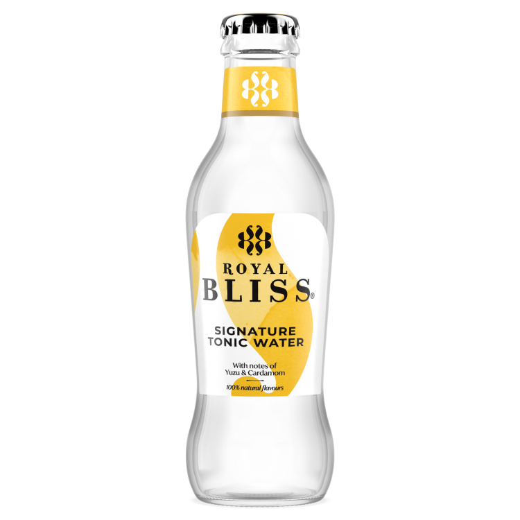 Een fles Royal Bliss Signature Tonic Water with notes of Yuzu & Cardamom