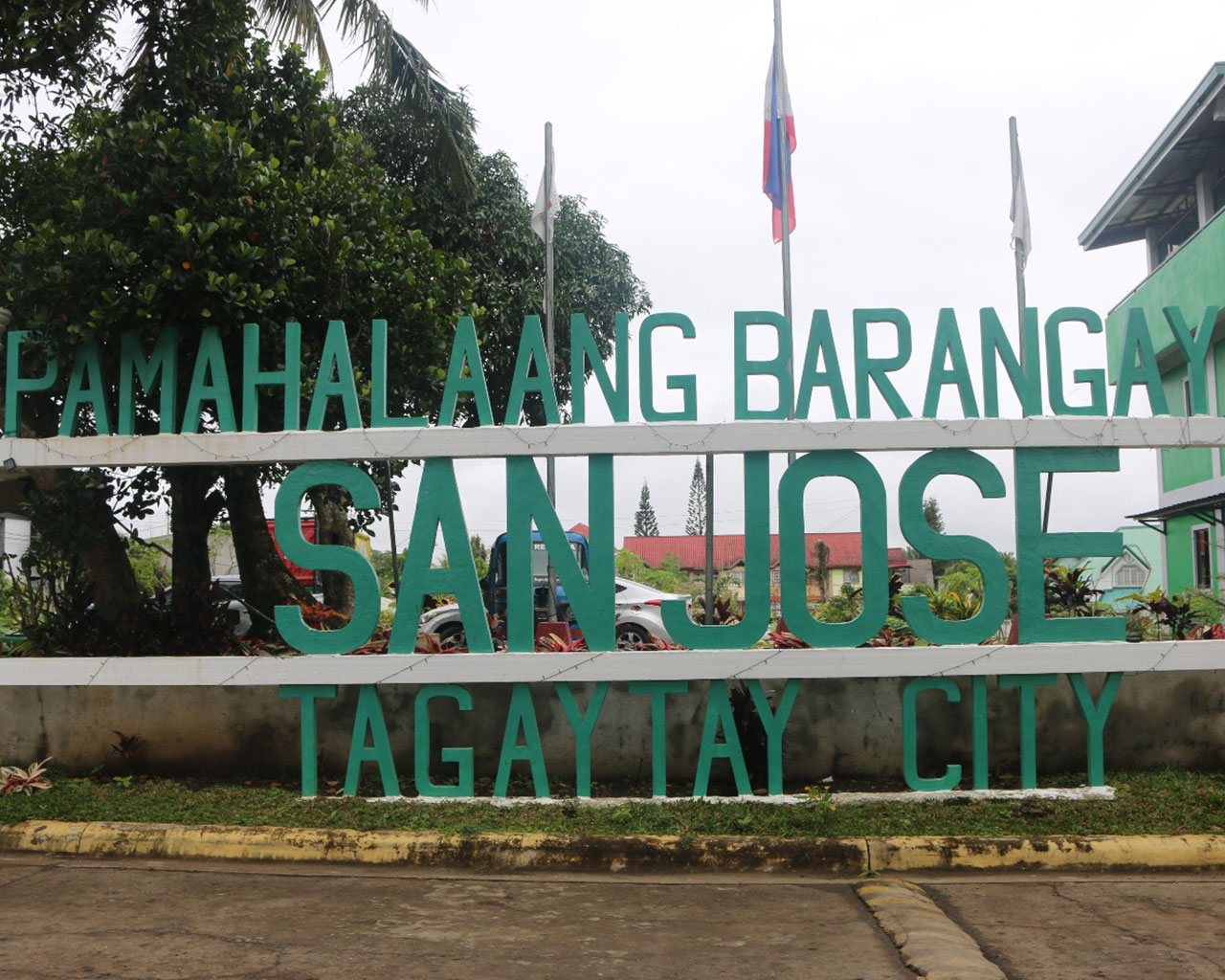 A monument sign in Tagaytay city.