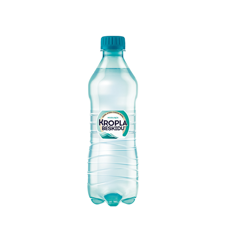 Woda Kropla Beskidu musująca w butelce