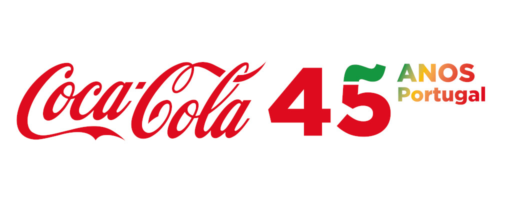 Logo Coca-Cola 45 anos Portugal