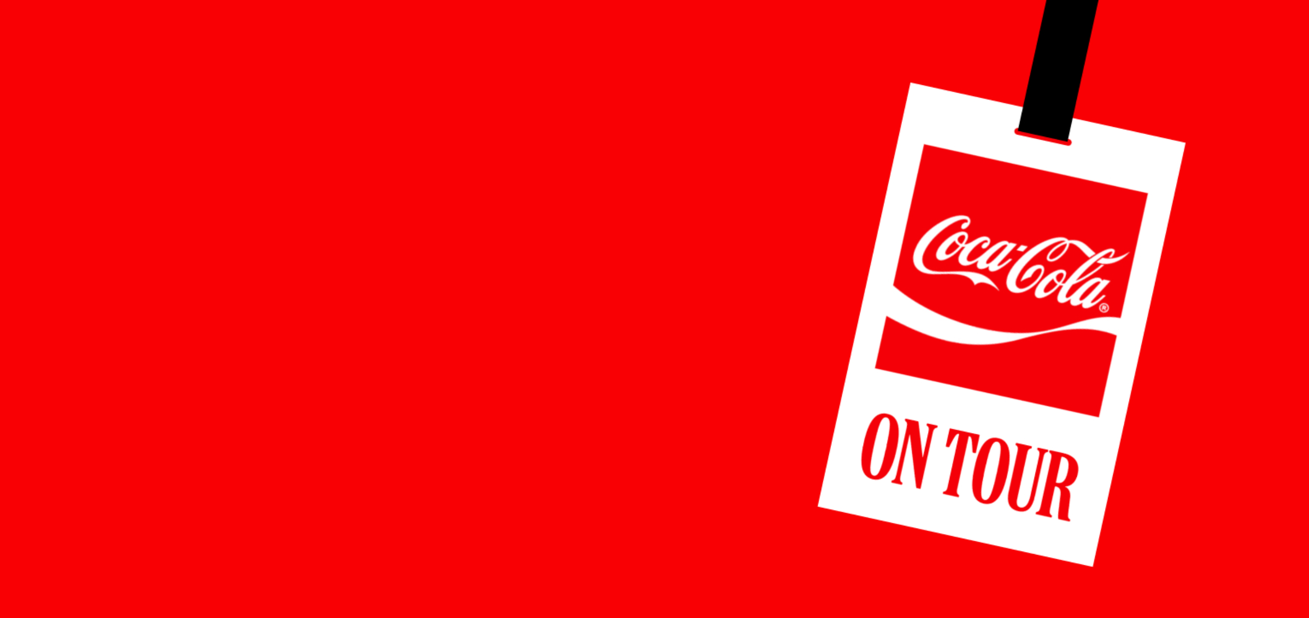 Un banner roșu cu insigna albă Coca-Cola în turneu