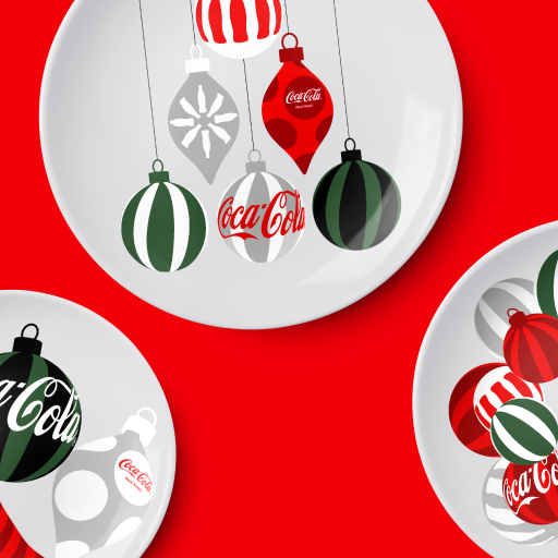 Set farfurii cu ornamente de Craciun Coca-Cola