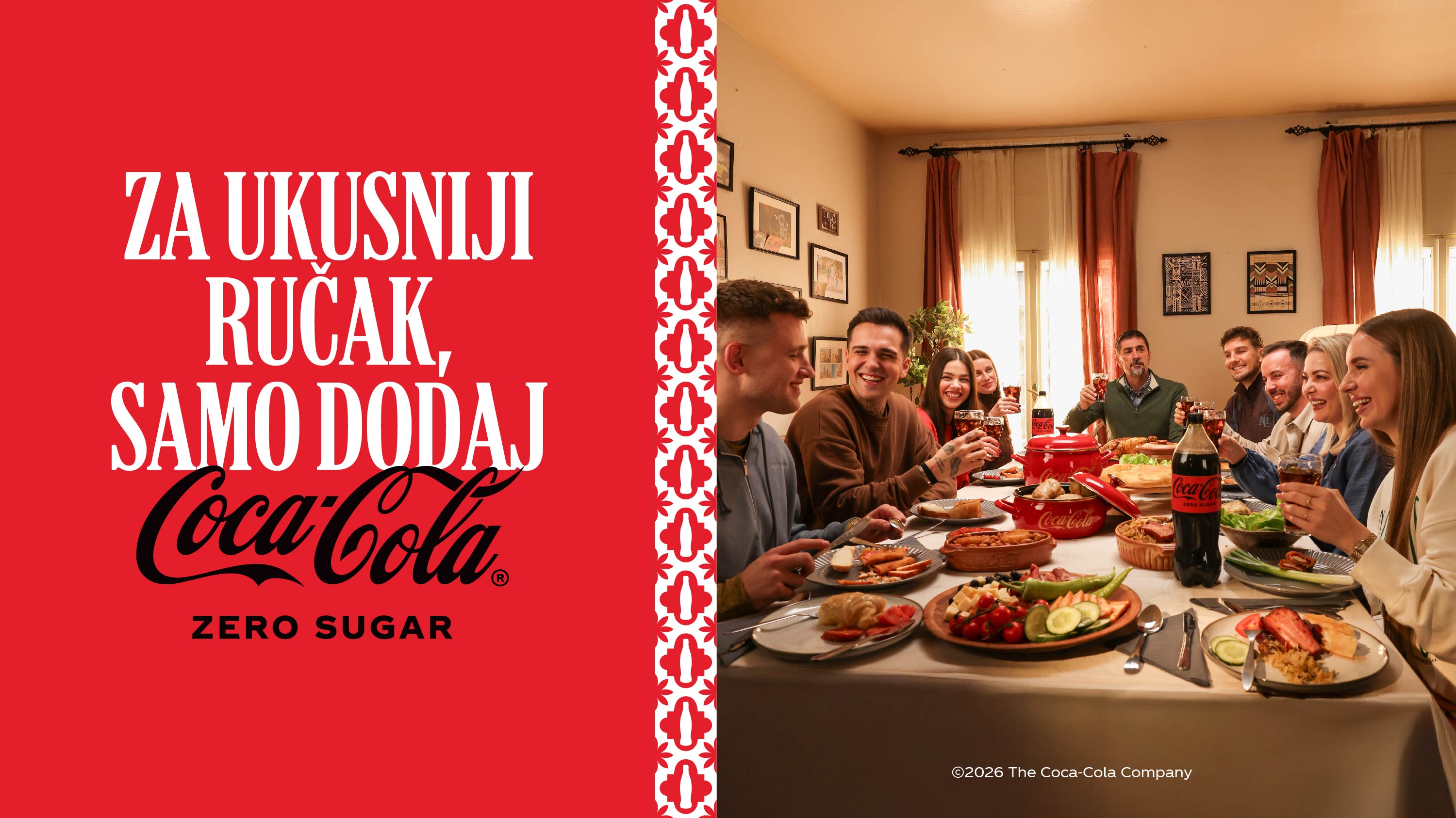 Prijatelji okupljeni oko bogate trpeze uz Coca‑Cola Zero Sugar u okviru Coca‑Cola Meals kampanje za ukusniji ručak.