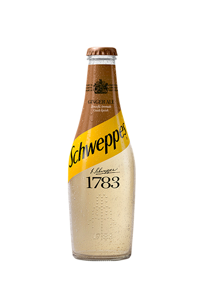 Schweppes ginger ale şişesi