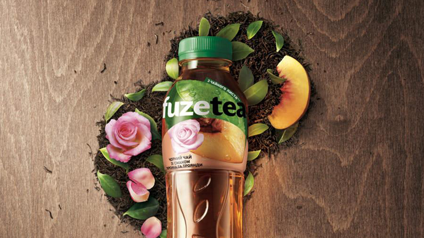 Напій Fuze Tea зі смаком персика та троянди та його інгредієнти