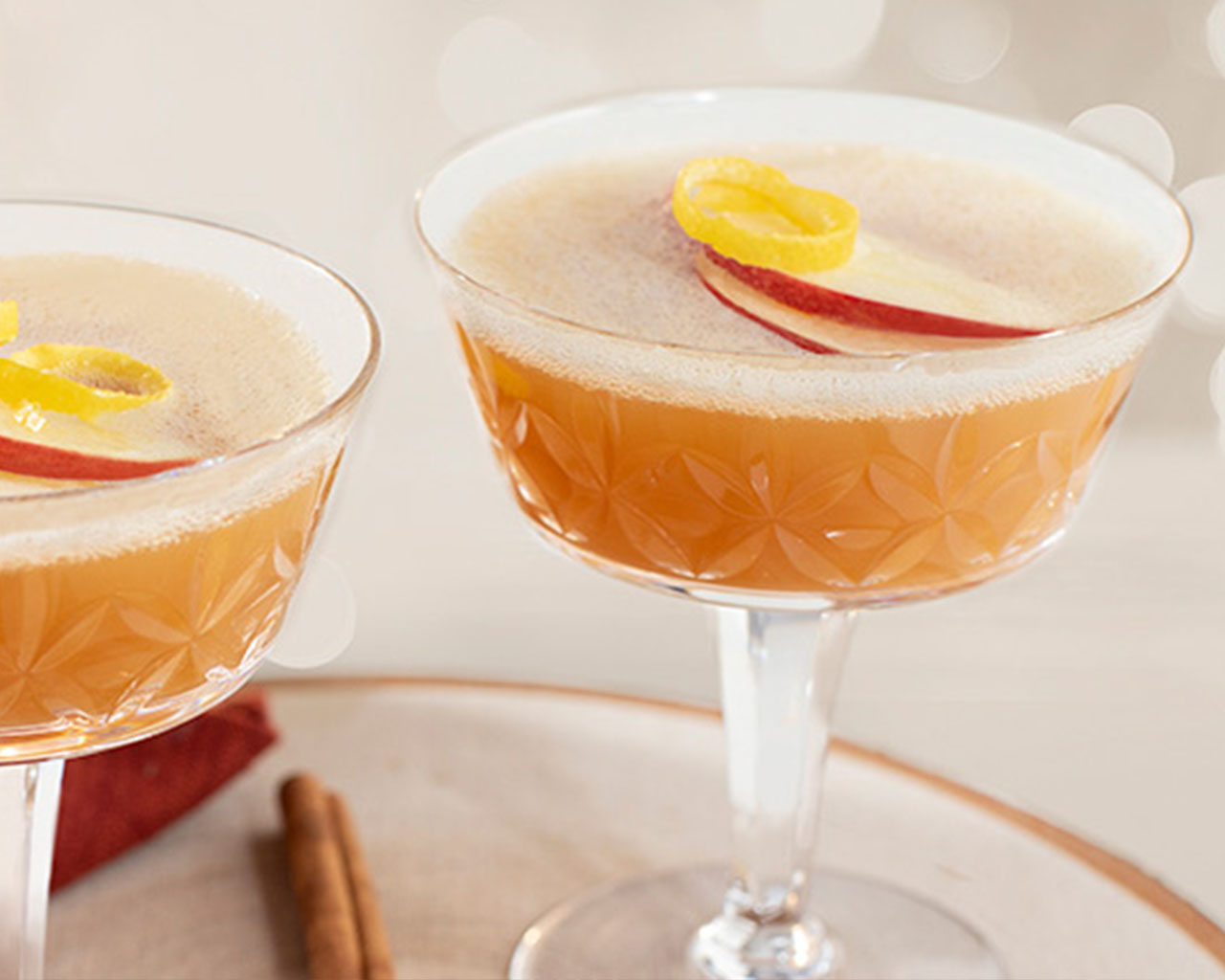 apple whiskey sour